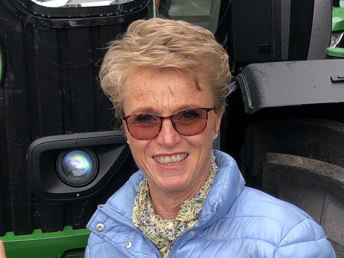 Julie Sutton