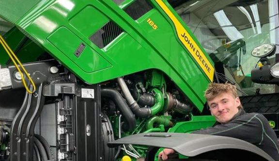 John Deere Press Release - Apprenticeship Open Day