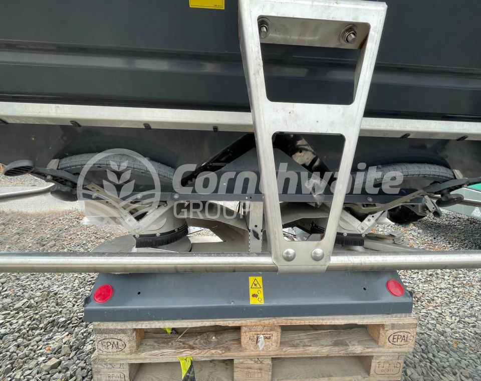 Sky Agriculture DX30+ Fertiliser Spreader