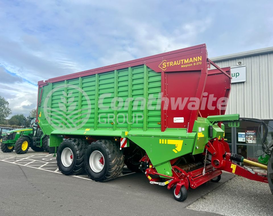 Strautmann Magnon 8 Forage Box 