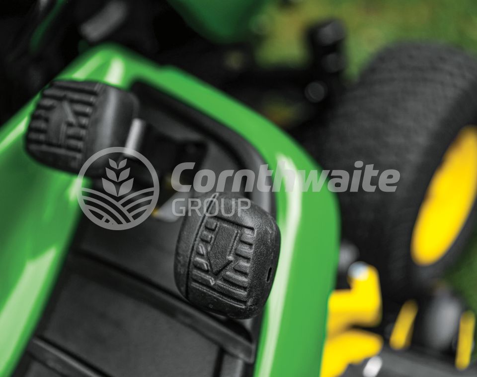 John Deere X370