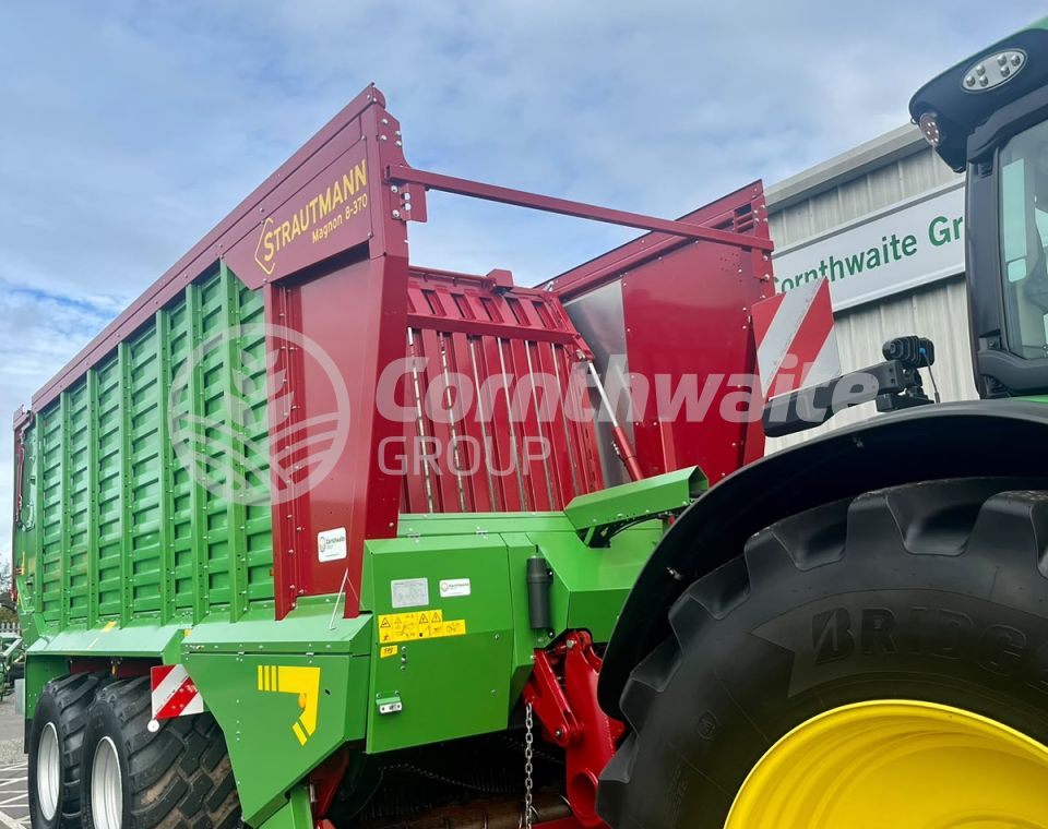 Strautmann Magnon 8 Forage Box 