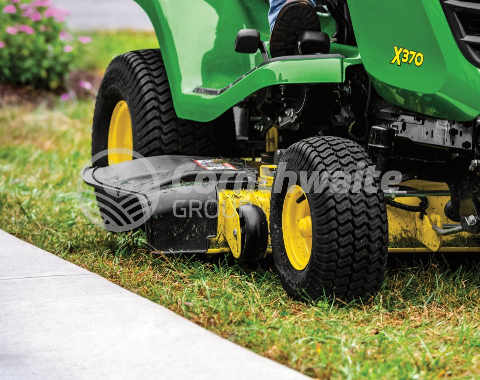 John Deere X370