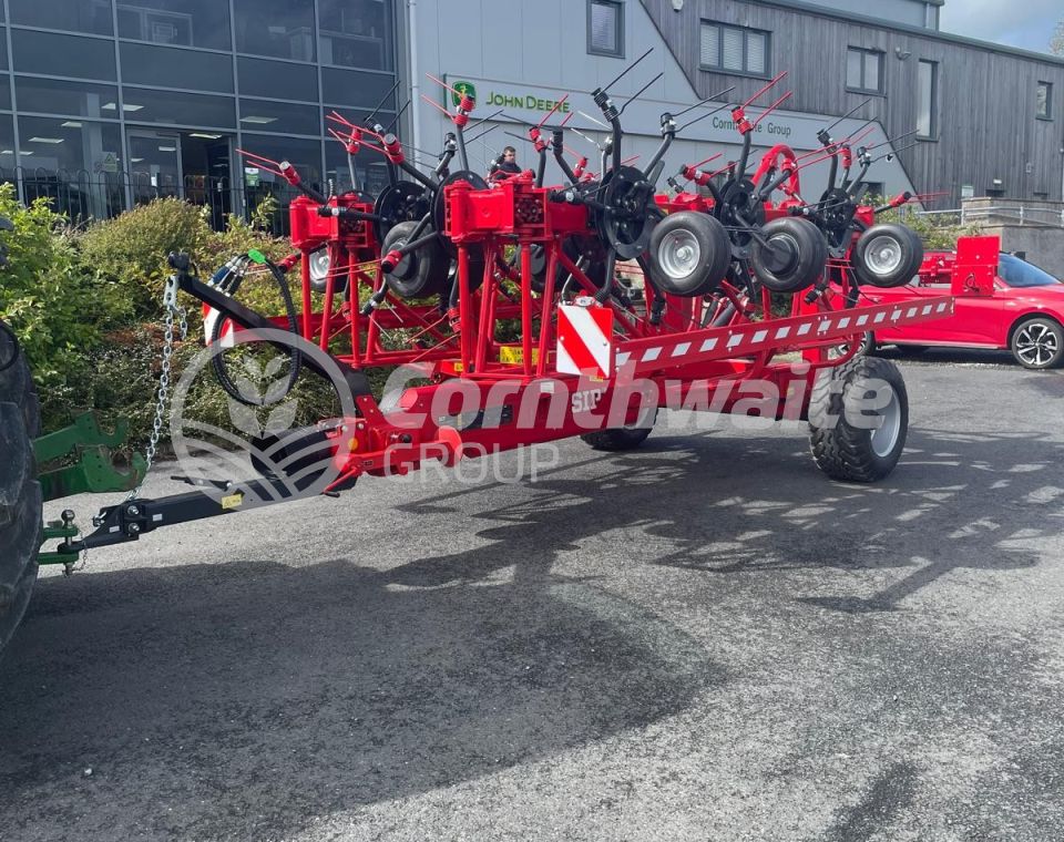 SIP 1300/12T Tedder