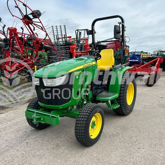John Deere 3039R