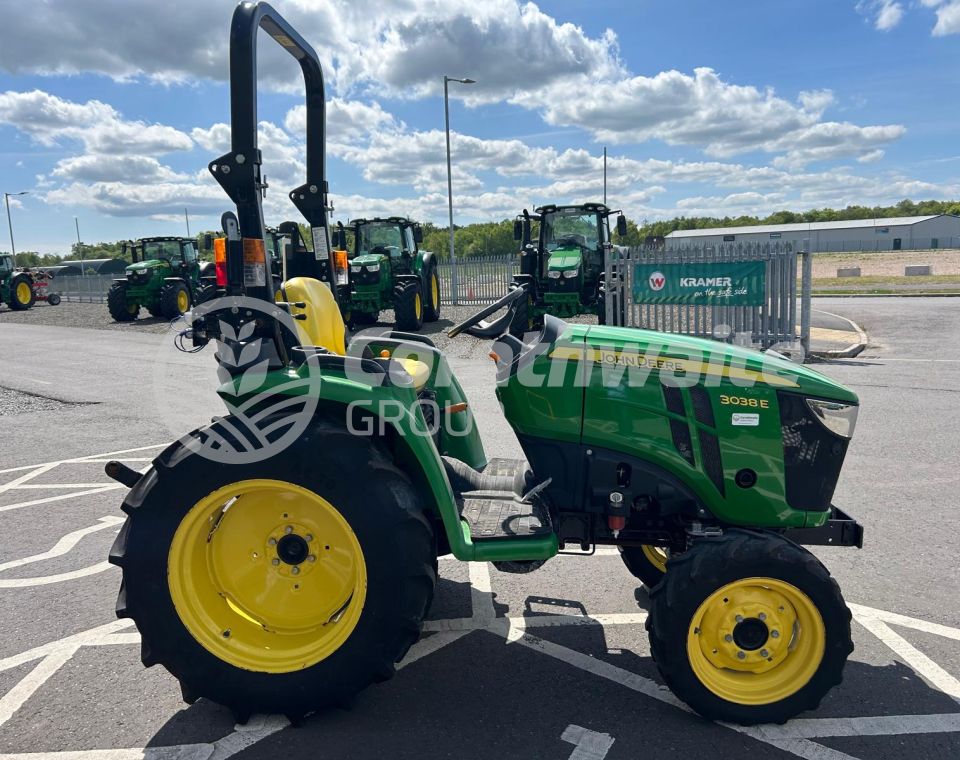 Used John Deere 3038E