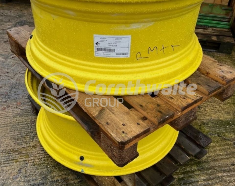 John Deere Complete Wheel Set