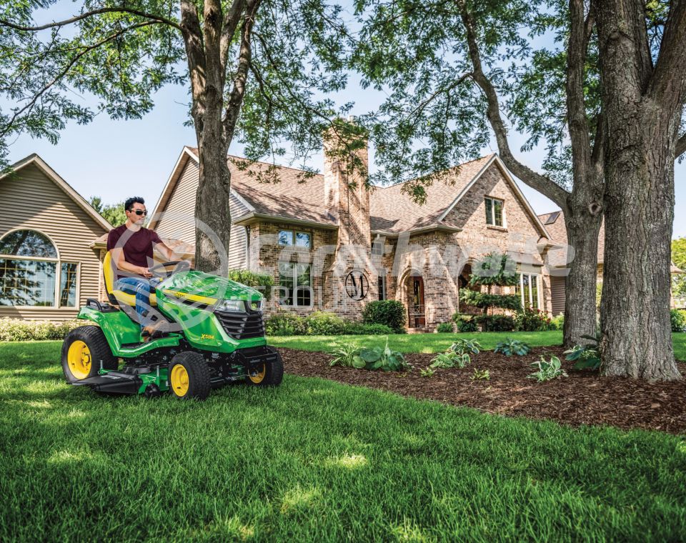 John Deere X584