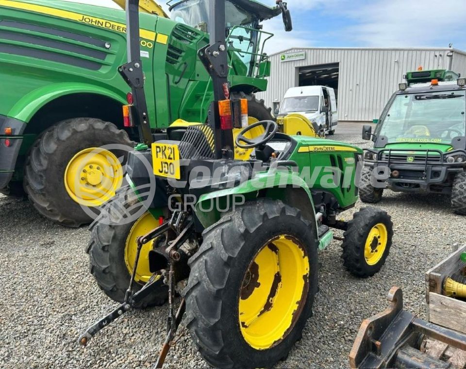 Used John Deere 3038E