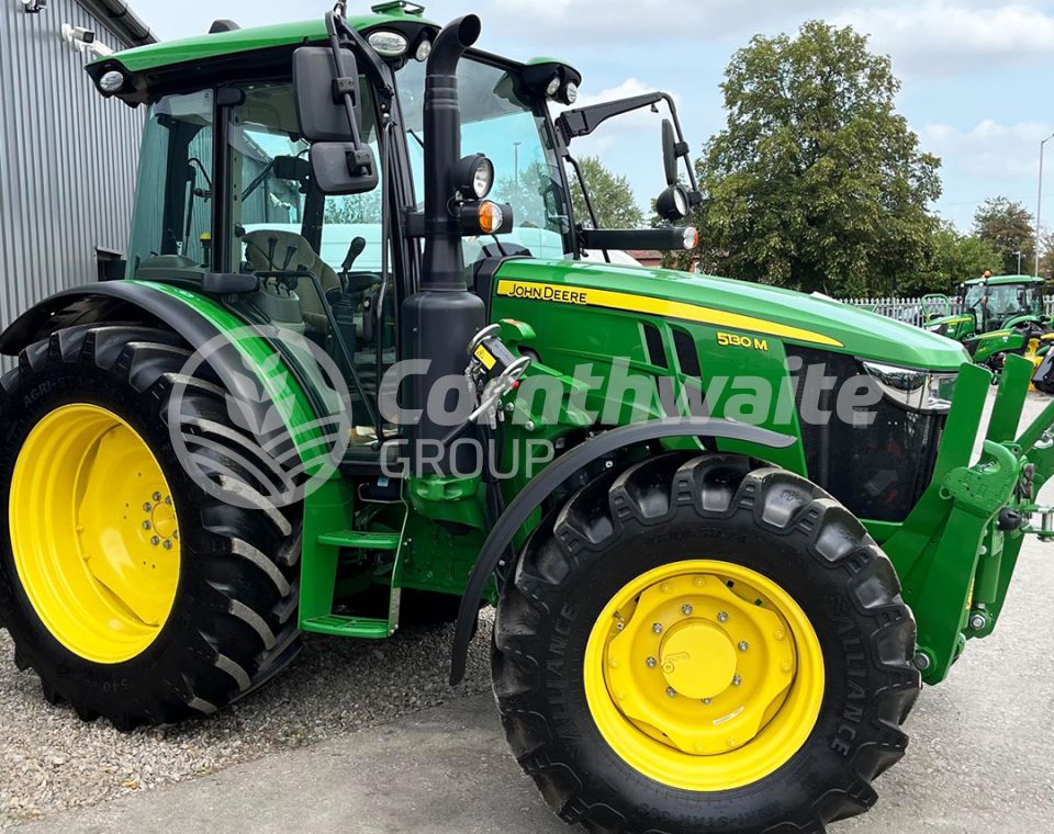 John Deere 5130M