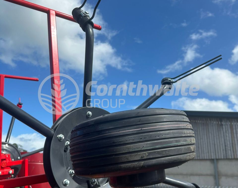 SIP Spider 555/4 Tedder