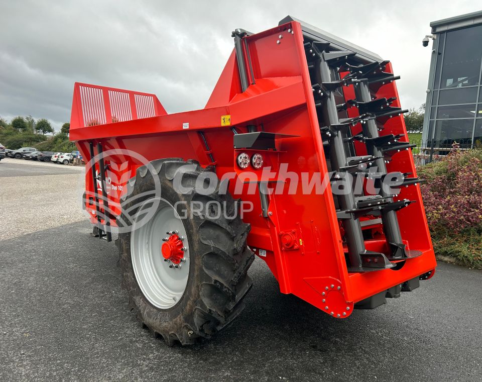 Ktwo Duo 105 Rear Discharge Spreader