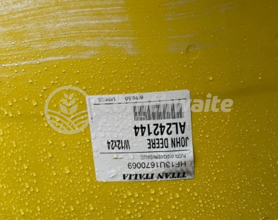 John Deere Complete Wheel Set