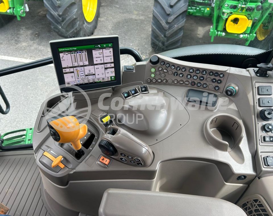 John Deere 6R140