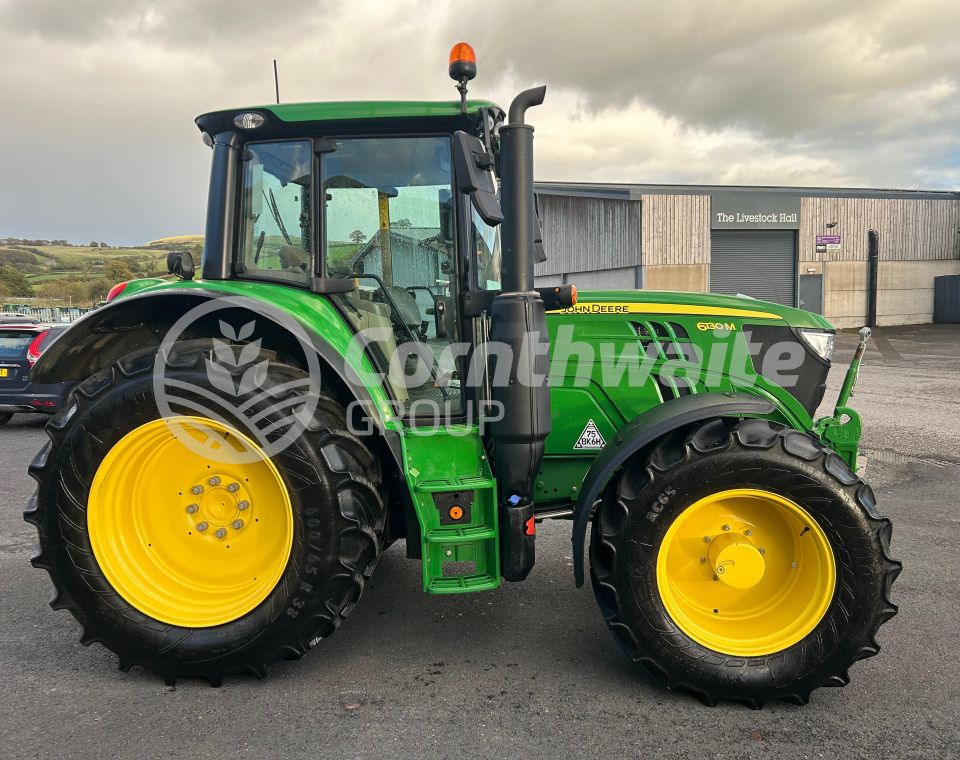John Deere 6130M