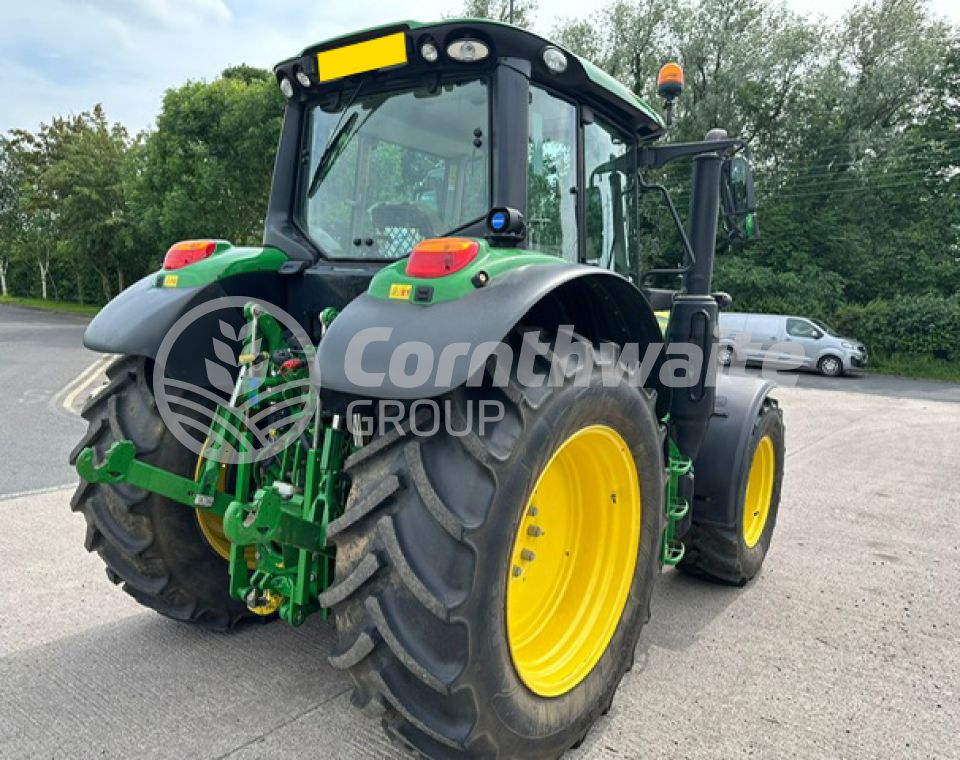 John Deere 6130M
