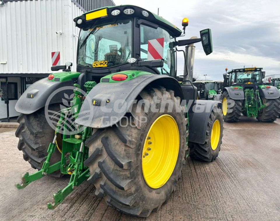 John Deere 6R 250
