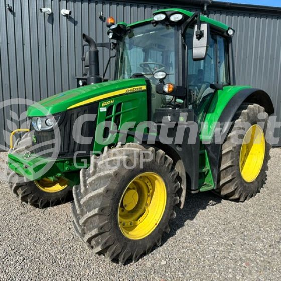 John Deere 6120M