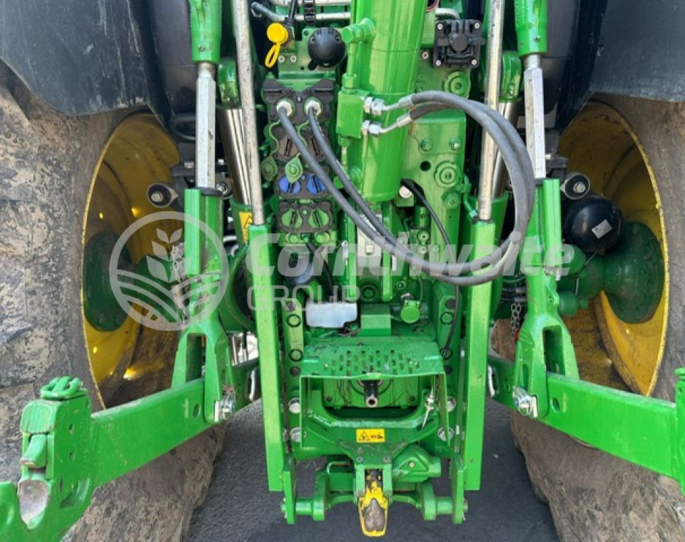 John Deere 6R 150