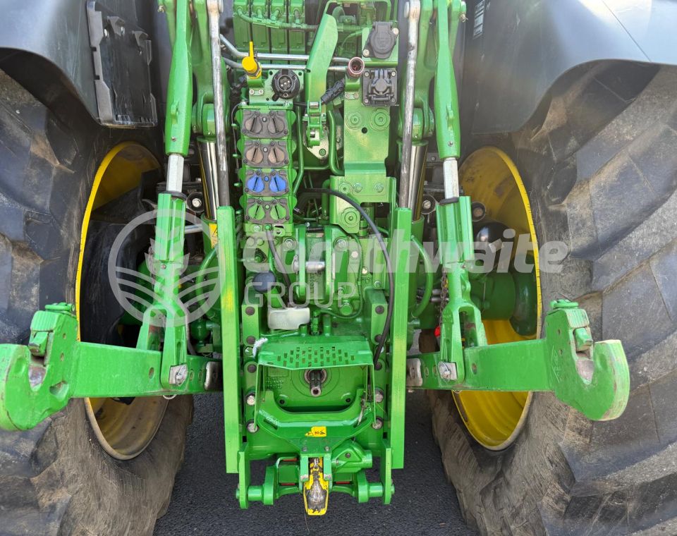 John Deere 6R 155