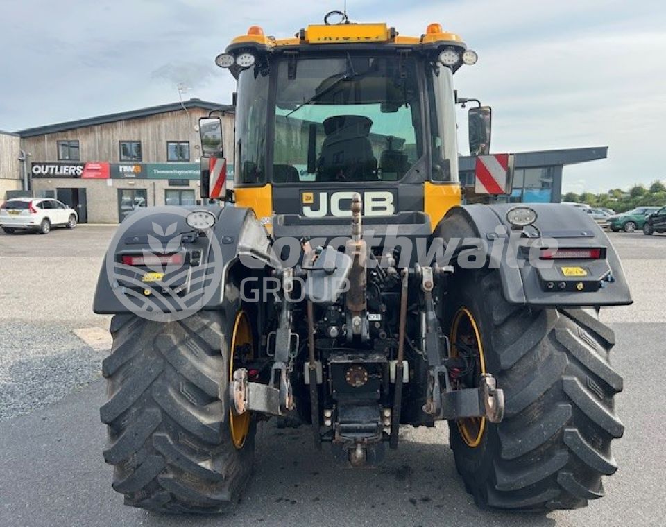 JCB Fastrac 4220