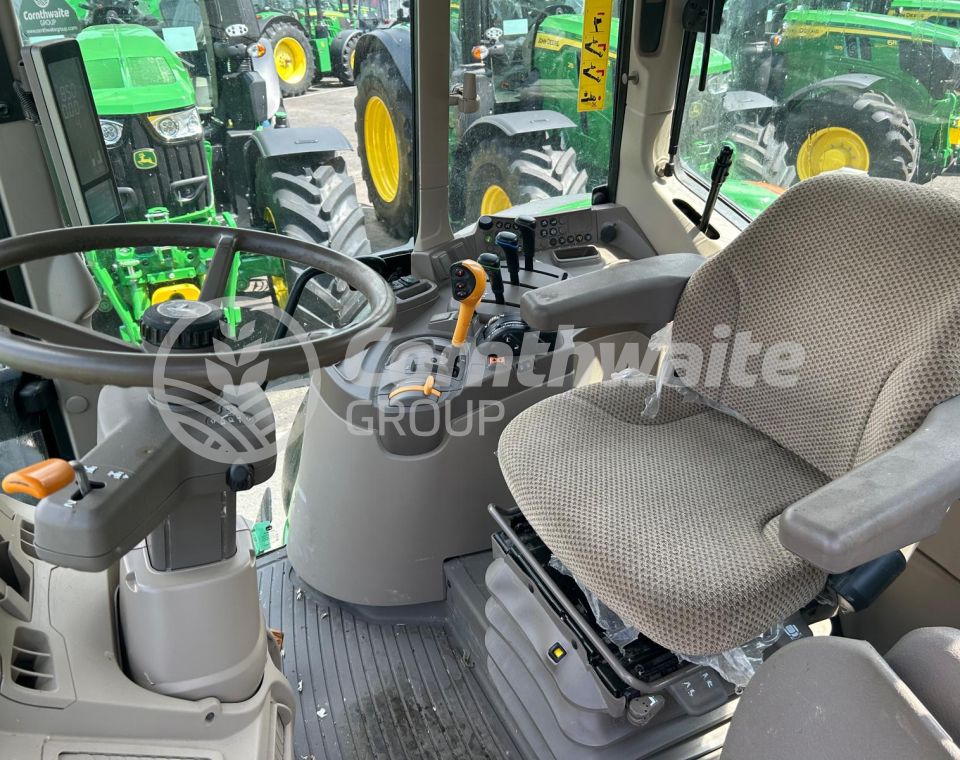 John Deere 6155M