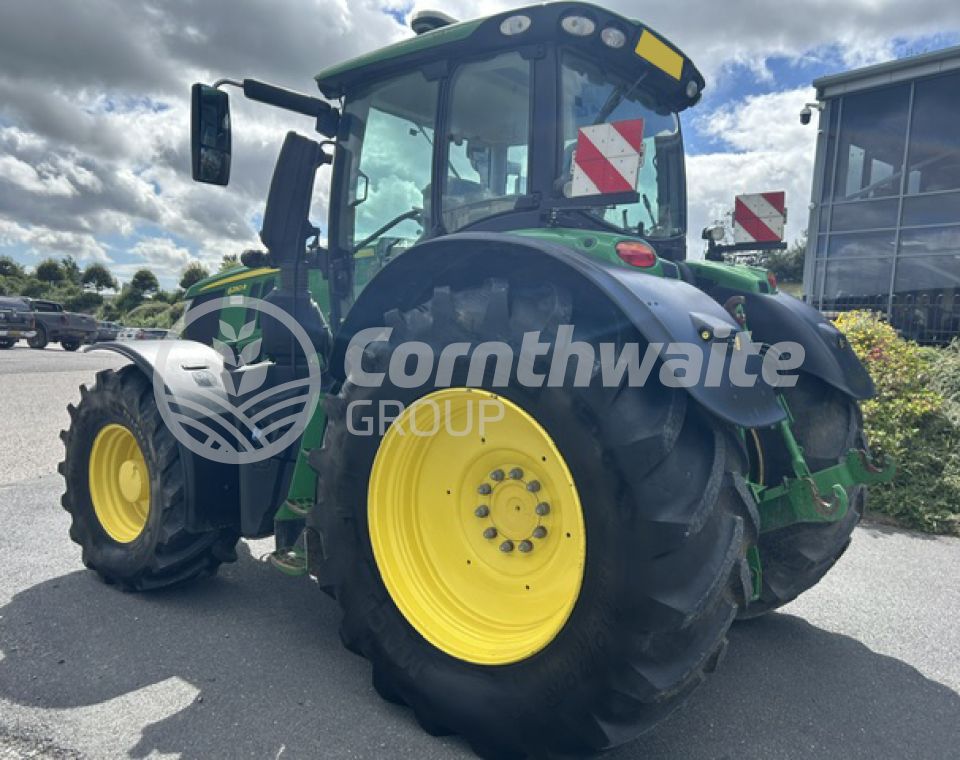 John Deere 6250R