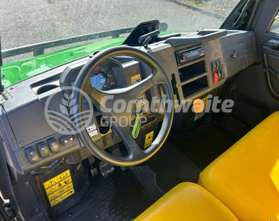 John Deere 865M