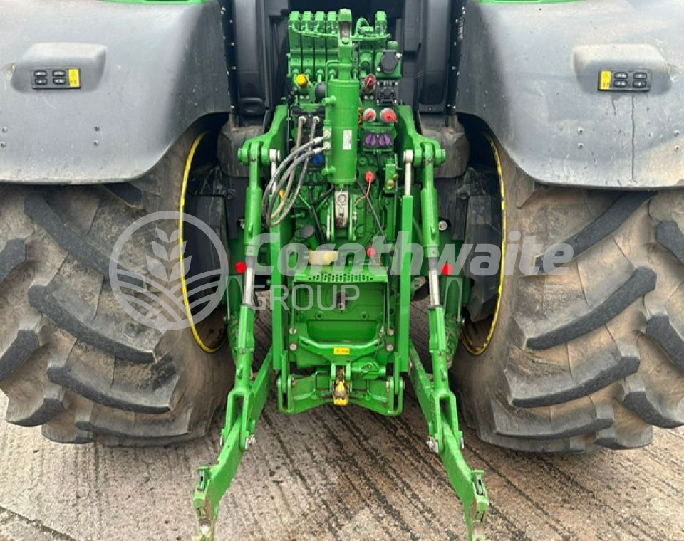 John Deere 6R 250
