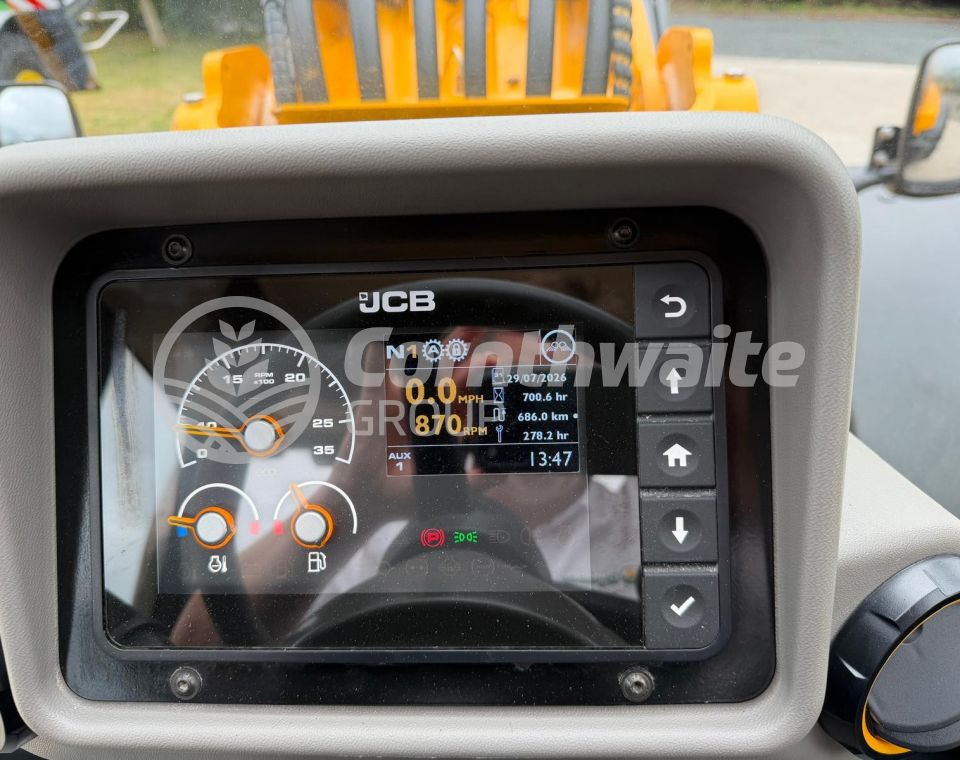 JCB TM420s