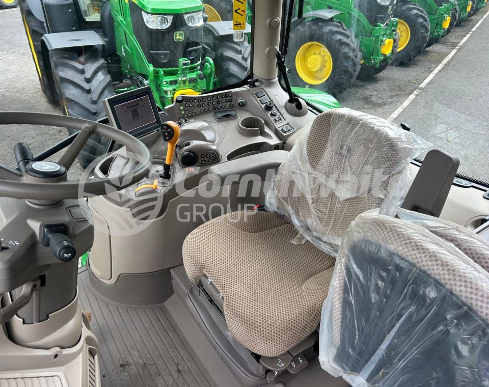 John Deere 6R140