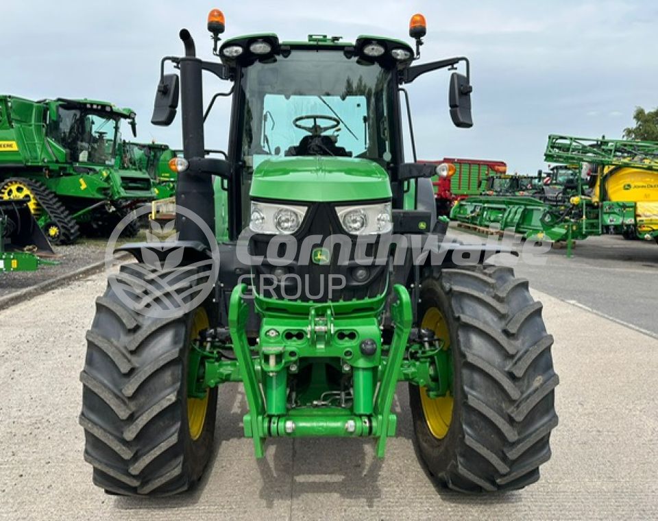 John Deere 6130M
