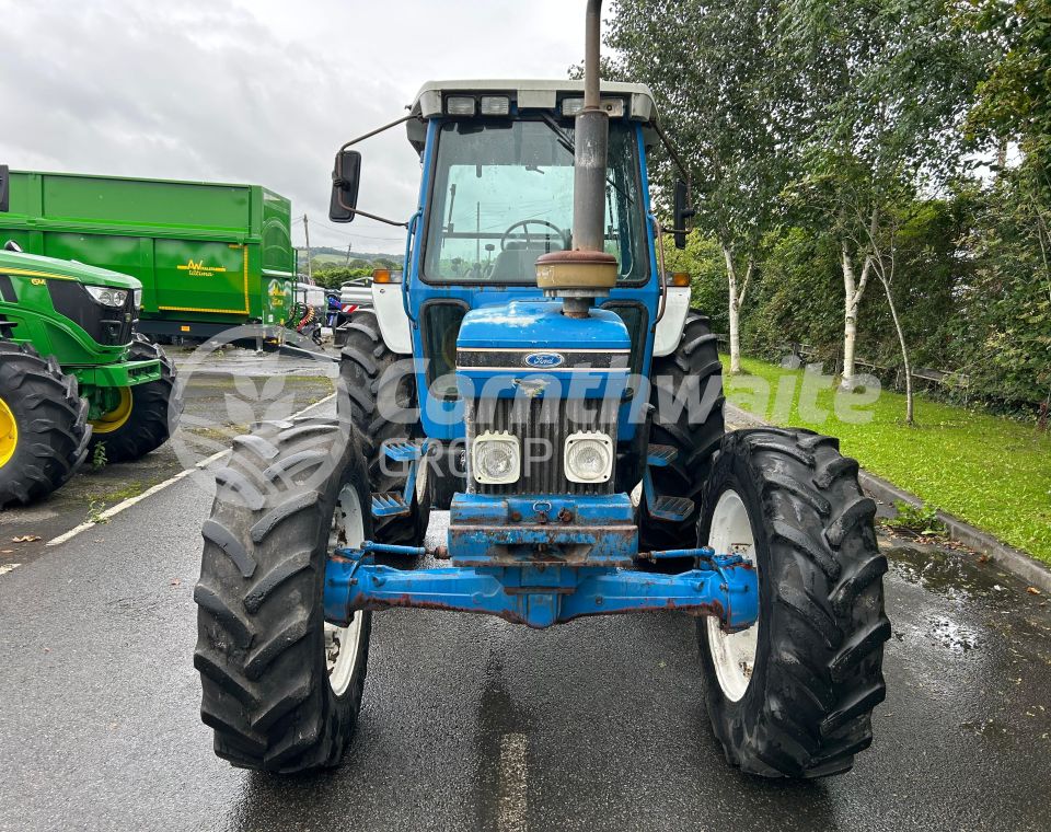 Ford 7810