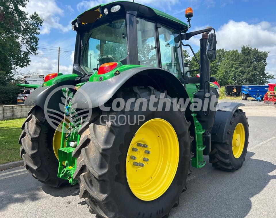 John Deere 6155M