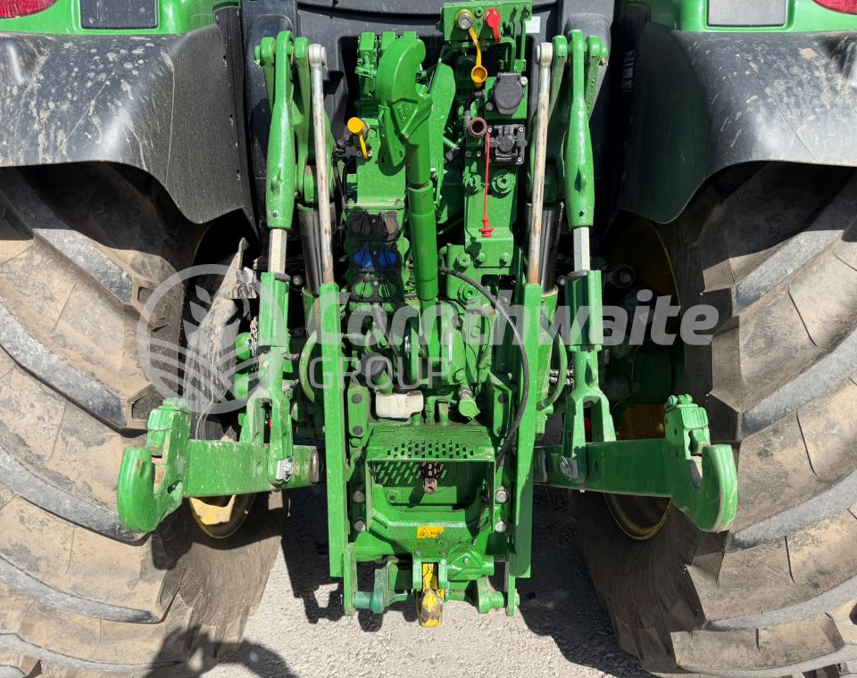 John Deere 6R 155