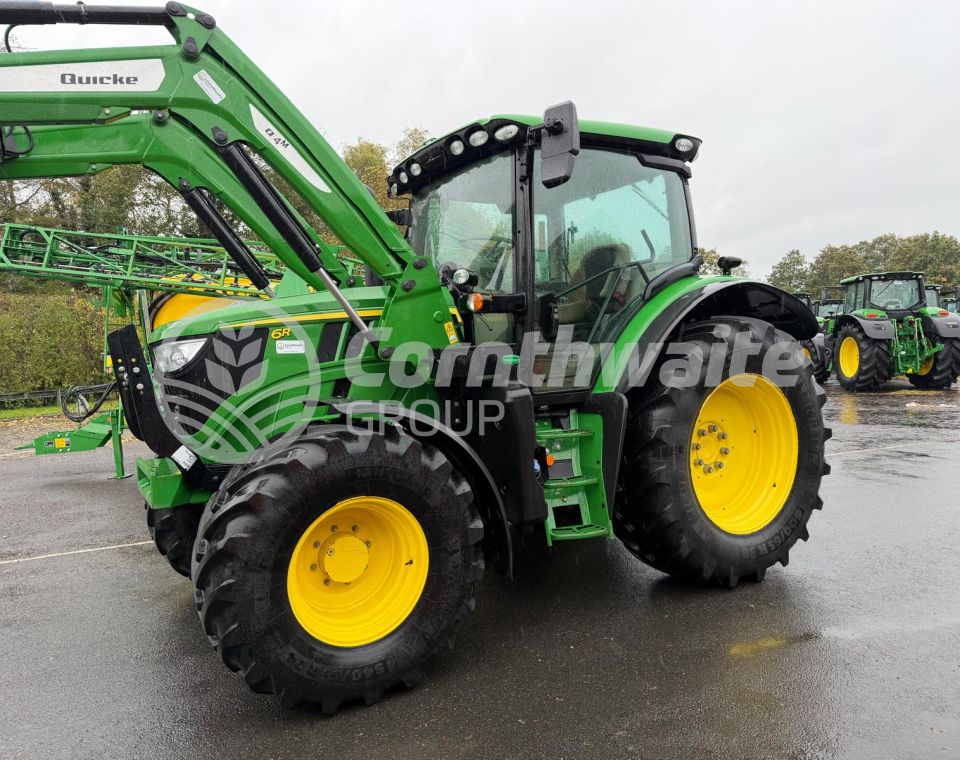 John Deere 6R 120
