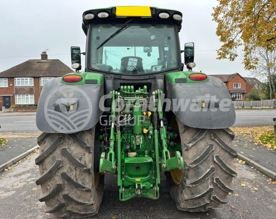 John Deere 6R 195