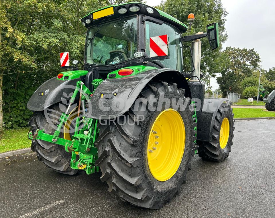 John Deere 6R 250