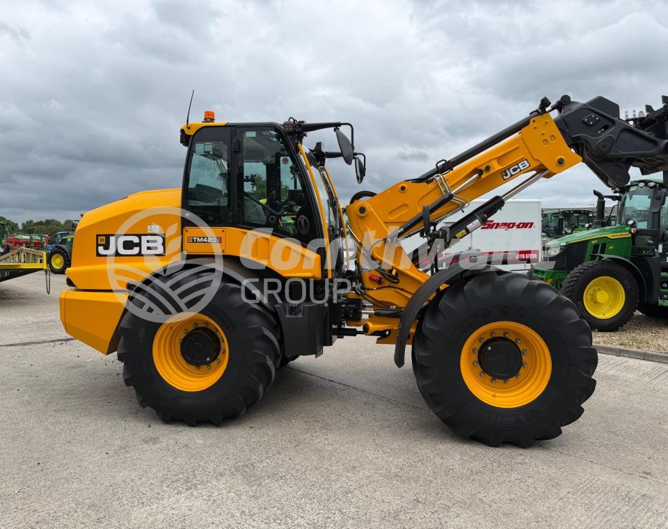JCB TM420s