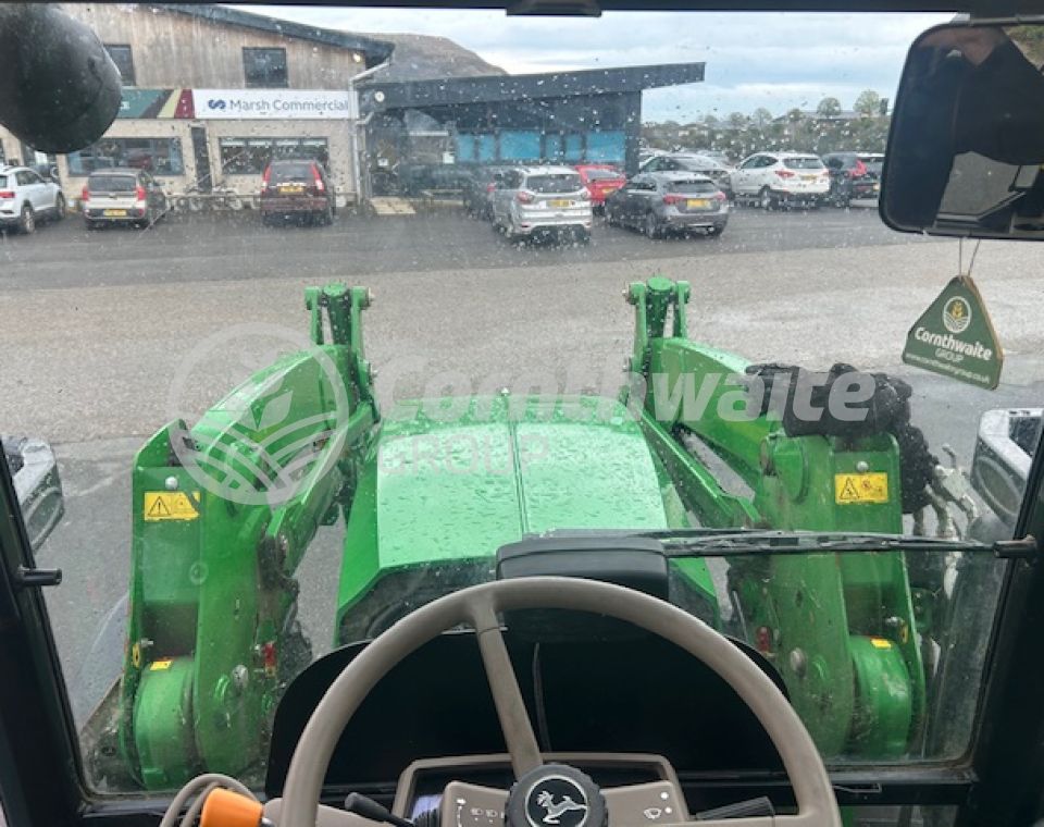 John Deere 6115MC