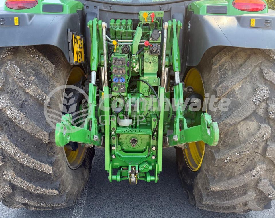 John Deere 6R 155
