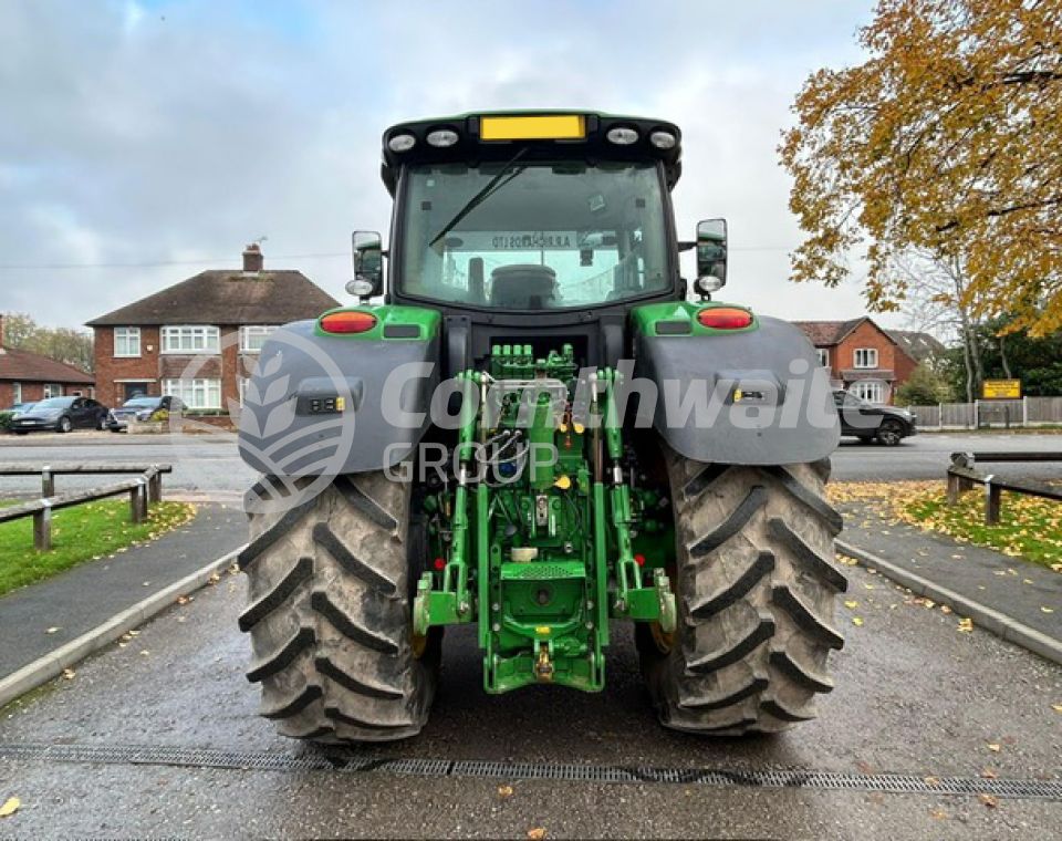 John Deere 6R195