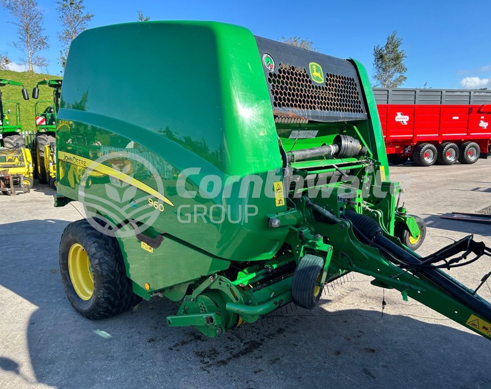 John Deere 960
