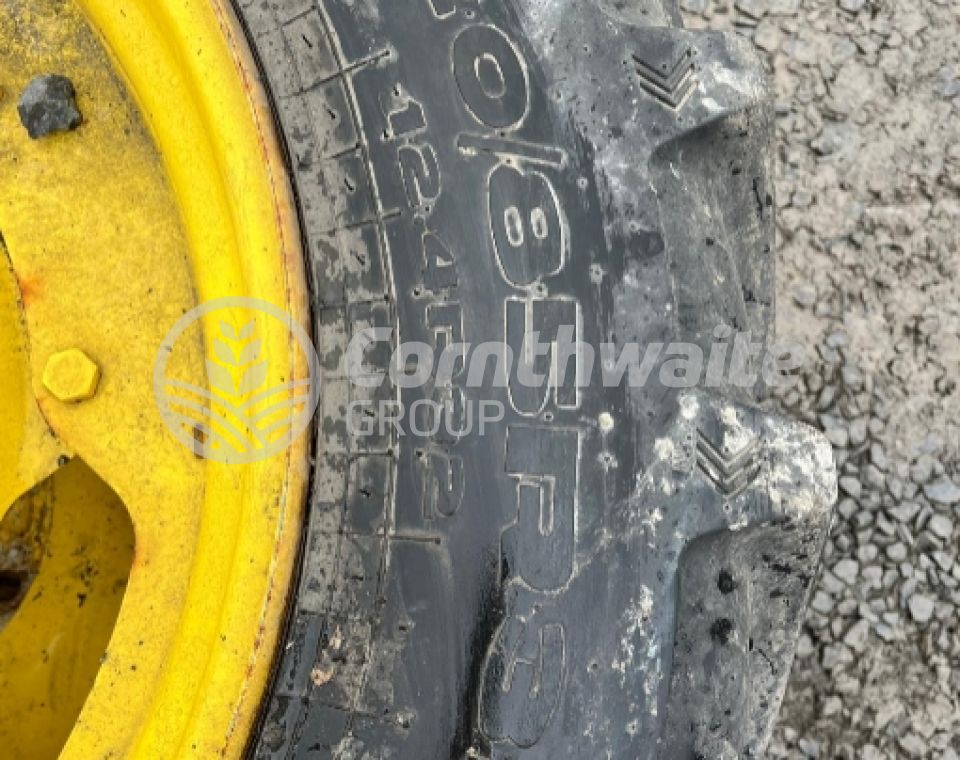 John Deere Adjustable Row Crop Wheels Alliance 13.6R48 with 12.4R32 Fronts