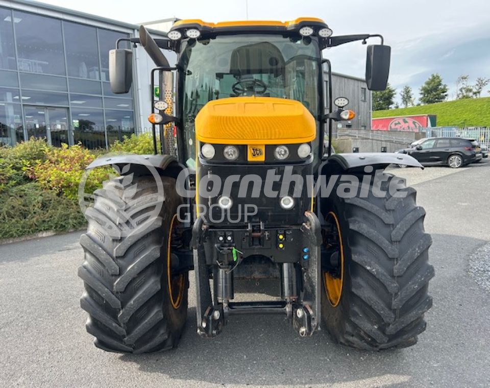 JCB Fastrac 4220