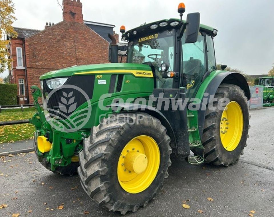 John Deere 6R195