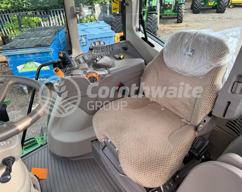 John Deere 6M 150