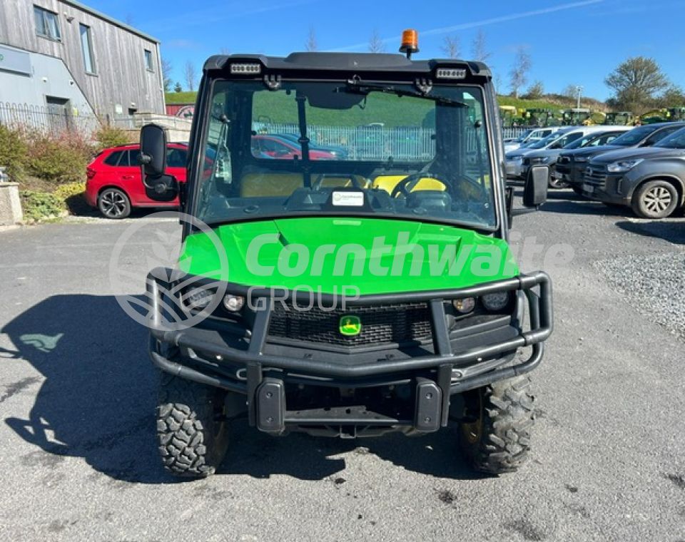 John Deere 865M