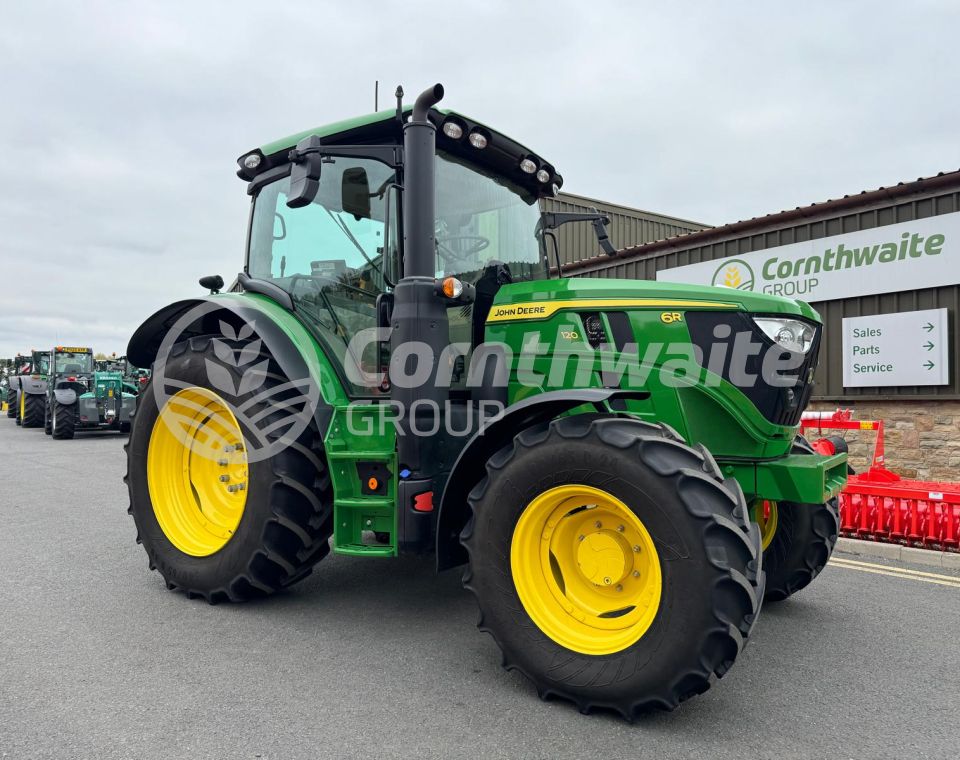 John Deere 6R120