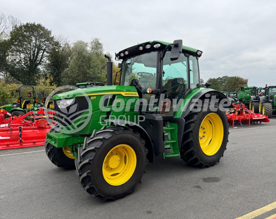 John Deere 6R120